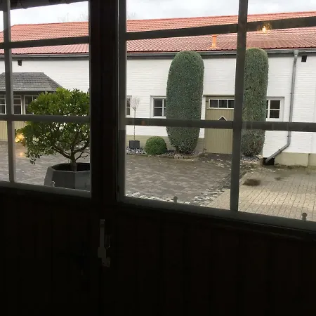 Hof Busen Farm Haus * メンヒェングラートバッハ